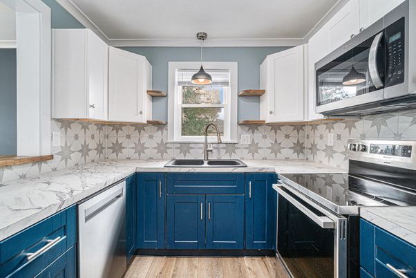 Interior, Kitchen, Pendant Lights, Wood Texture Flooring