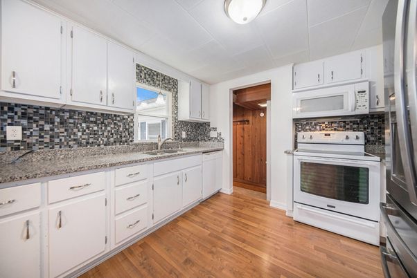Interior, Kitchen, Wood Texture Flooring
