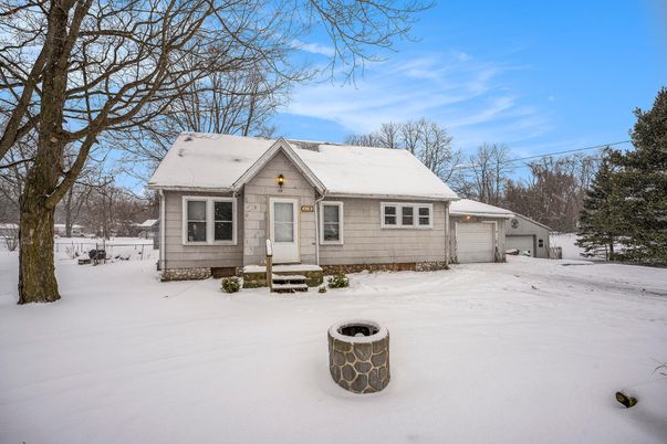 Attached, Backyard, Exterior, Facade, Cape Cod