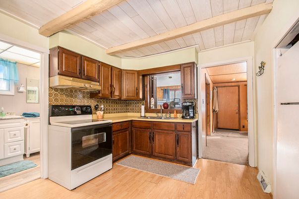 Interior, Kitchen, Wooden Beams, Wooden Ceilings, Wood Texture Flooring