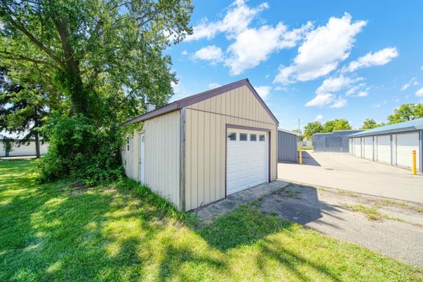 Backyard, Detached Garage, Exterior