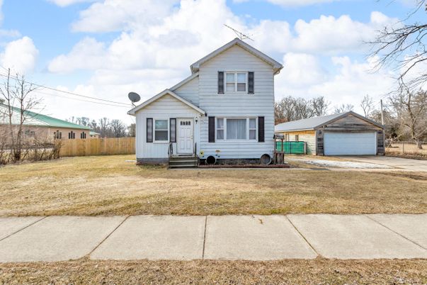 Backyard, Detached Garage, Exterior