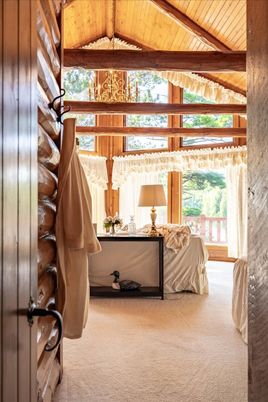 Bedroom, Interior, Wooden Beams, Wooden Ceilings