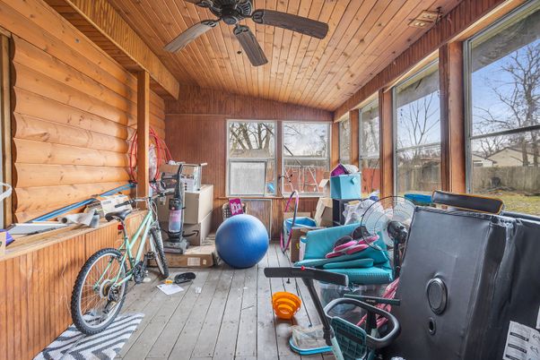 Fitness Equipment, Interior, Wooden Ceilings, Wood Texture Flooring, Wooden Walls