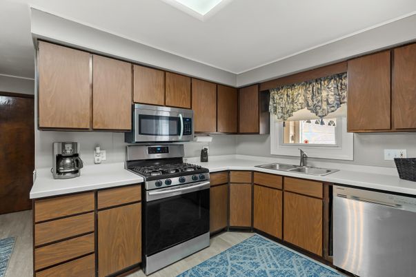 Interior, Kitchen, Stainless Steel Appliances, Wood Texture Flooring