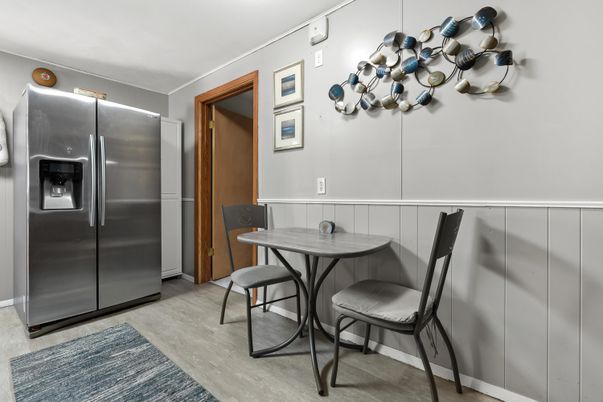 Dining room, Interior, Kitchen, Stainless Steel Appliances, Wood Texture Flooring