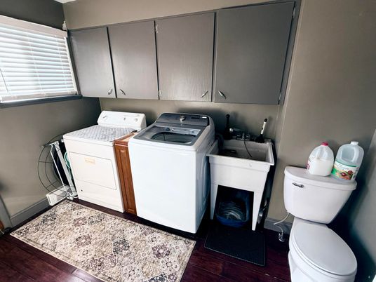 Fireplace, Interior, Washer, Wood Texture Flooring
