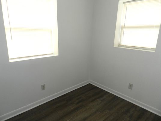 DE Listing image placeholder