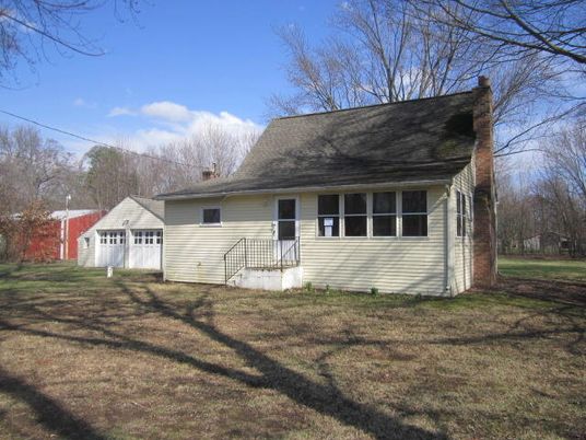 Backyard, Detached Garage, Exterior