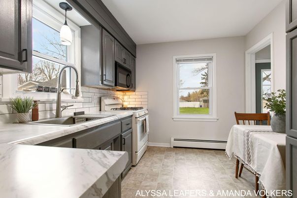 Interior, Kitchen, Pendant Lights
