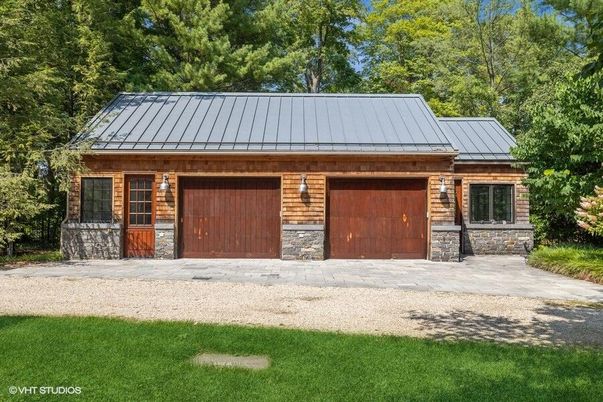 Attached, Exterior, Facade, Log Home