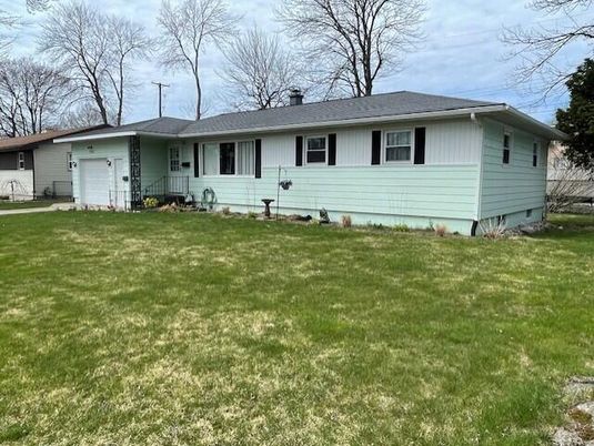 Attached, Backyard, Exterior, Facade, Ranch