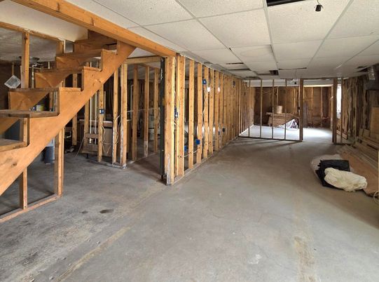 Interior, Wooden Beams