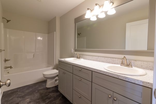 Bathroom, Dual Sink Vanities, Interior