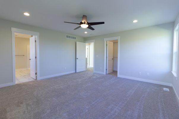 Empty room, Interior, Marble, Recessed Lighting