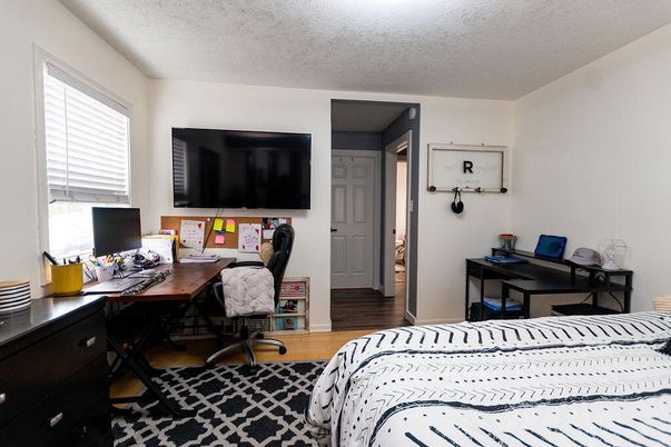 Bedroom, Home Office, Interior, Wood Texture Flooring