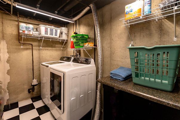 Interior, Washer