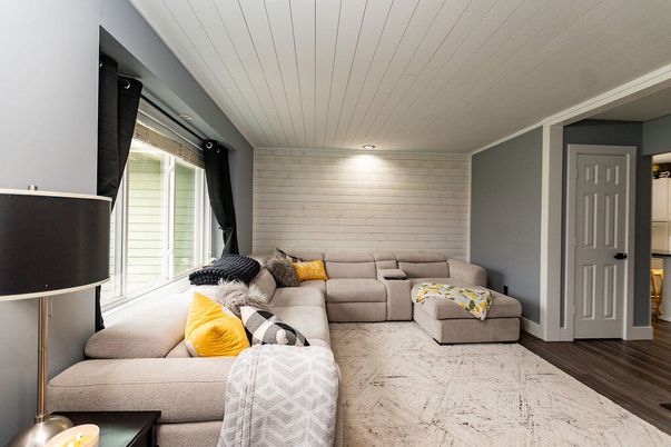 Interior, Living room, Recessed Lighting, Wood Texture Flooring