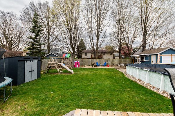 Backyard, Exterior, Playground