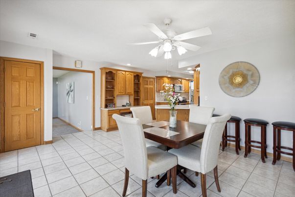 Dining room, Interior, Kitchen, Recessed Lighting