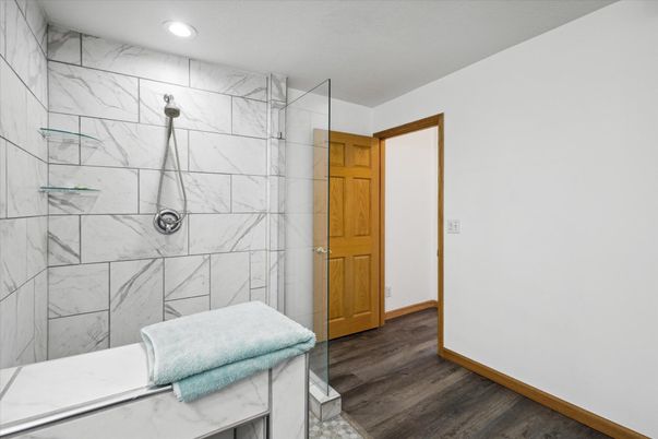 Bathroom, Interior, Marble Walls, Recessed Lighting, Wood Texture Flooring