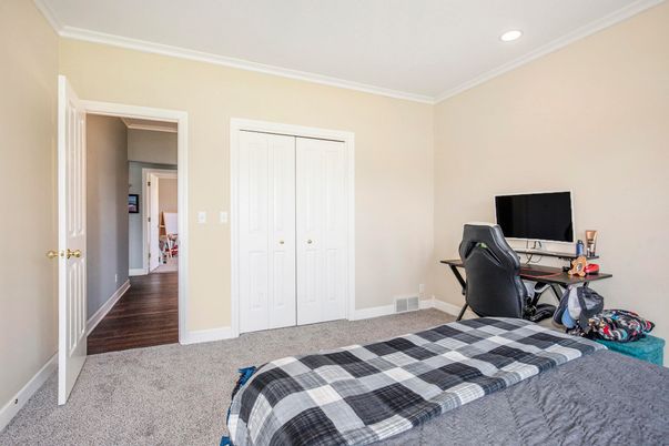 Bedroom, Home Office, Interior, Recessed Lighting, Wood Texture Flooring