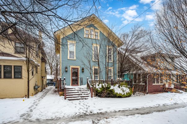 Backyard, Exterior, Facade, American Foursquare