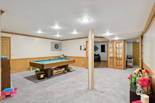 Billiard Table, Game Room, Interior, Recessed Lighting, Wood Texture Flooring