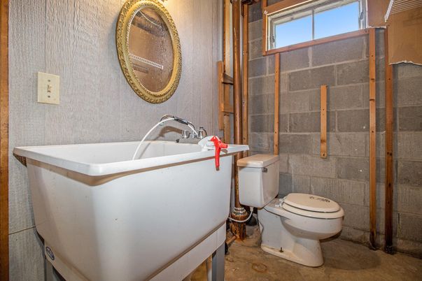 Bathroom, Interior