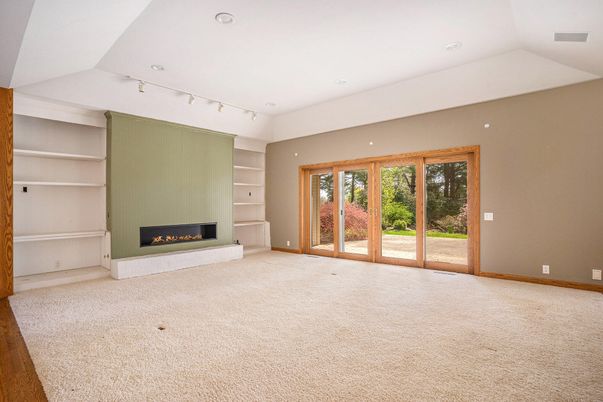 Empty room, Fireplace, Interior, Recessed Lighting