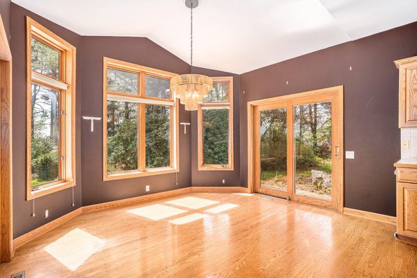 Chandelier, Empty room, Interior, Wood Texture Flooring