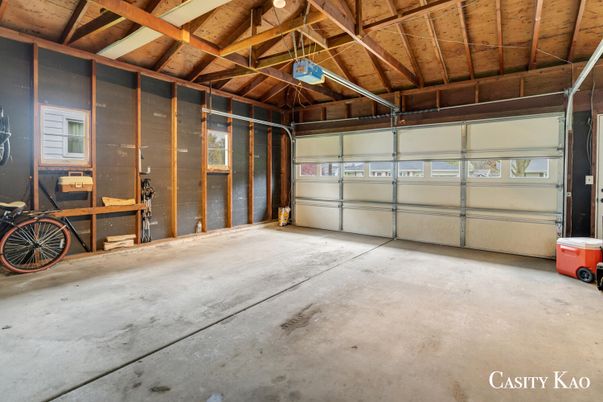 Garage, Interior, Wooden Beams, Wooden Ceilings