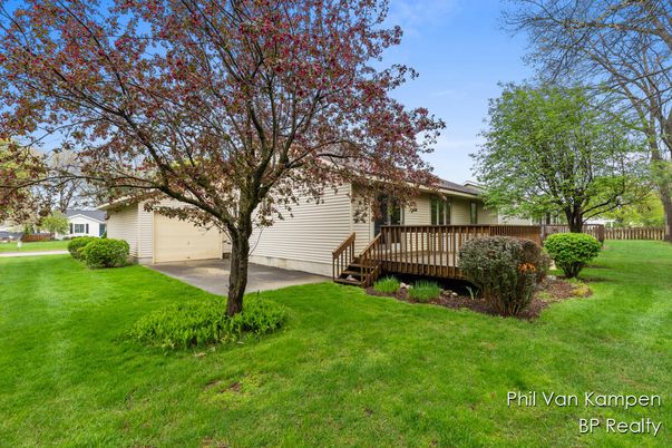 Backyard, Detached Garage, Exterior