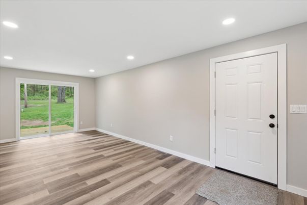 Empty room, Interior, Recessed Lighting, Wood Texture Flooring