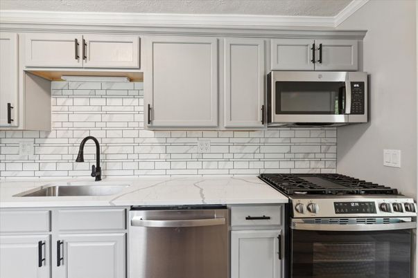 Interior, Kitchen, Stainless Steel Appliances