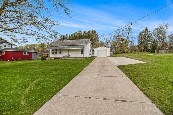Backyard, Detached Garage, Exterior