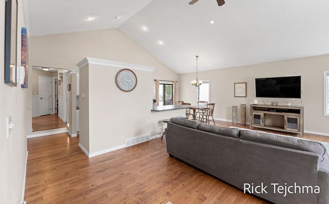 Chandelier, Dining room, Interior, Living room, Recessed Lighting, Wood Texture Flooring
