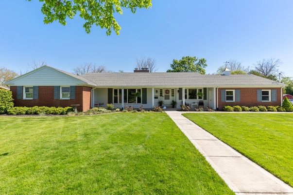 Exterior, Facade, Brick Facade, Ranch