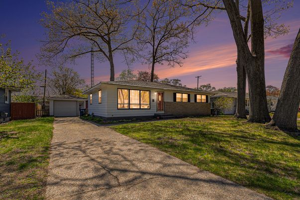 Backyard, Detached Garage, Exterior
