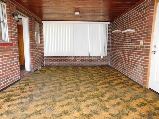 Empty room, Interior, Stone Walls, Wooden Ceilings