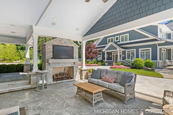Exterior, Fireplace
