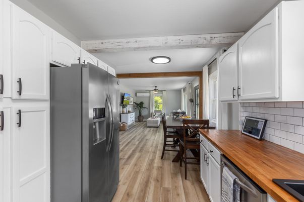 Dining room, Interior, Kitchen, Living room, Stainless Steel Appliances, Wood Texture Flooring