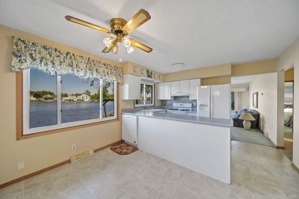 Interior, Kitchen, Water