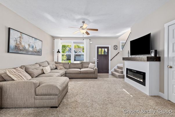 Fireplace, Interior, Living room