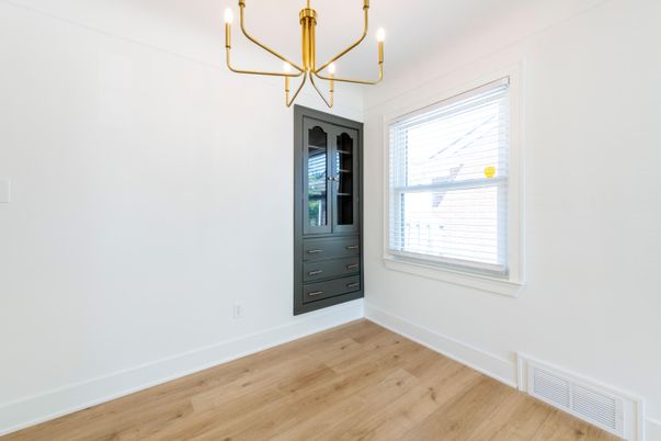 Chandelier, Interior, Wood Texture Flooring