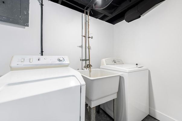 Interior, Washer