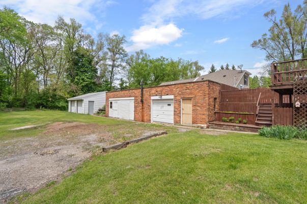 Backyard, Detached Garage, Exterior