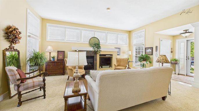 Fireplace, Interior, Living room, Recessed Lighting