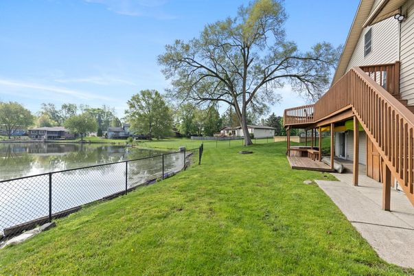 Backyard, Exterior, Lake