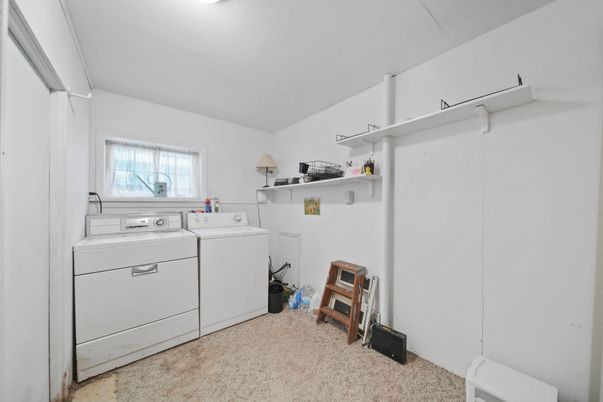 Interior, Washer